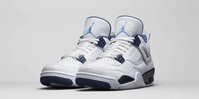 Air Jordan 4 Retro LS "Legend Blue" GS " Columbia"