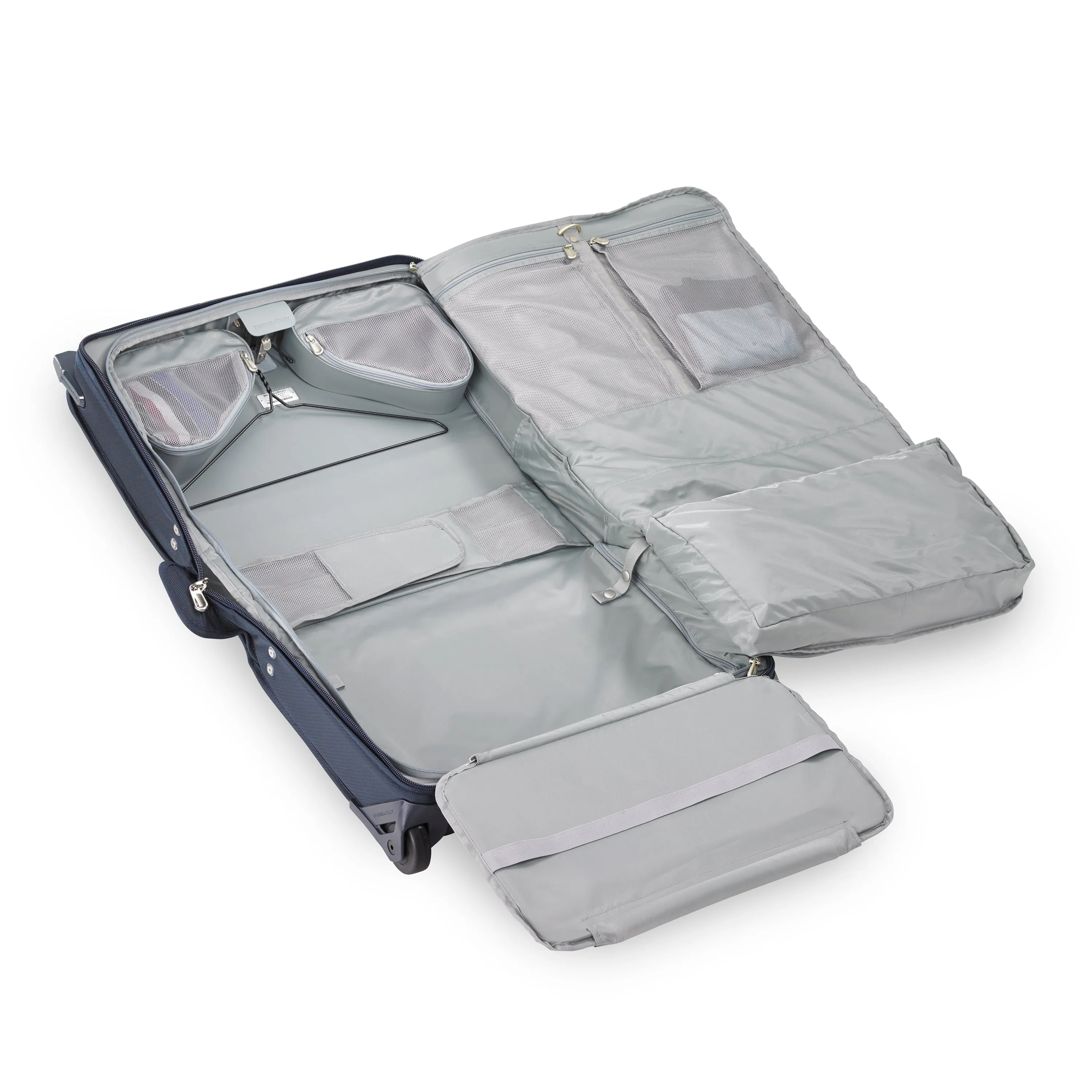 Briggs & Riley Baseline TravelWare 21