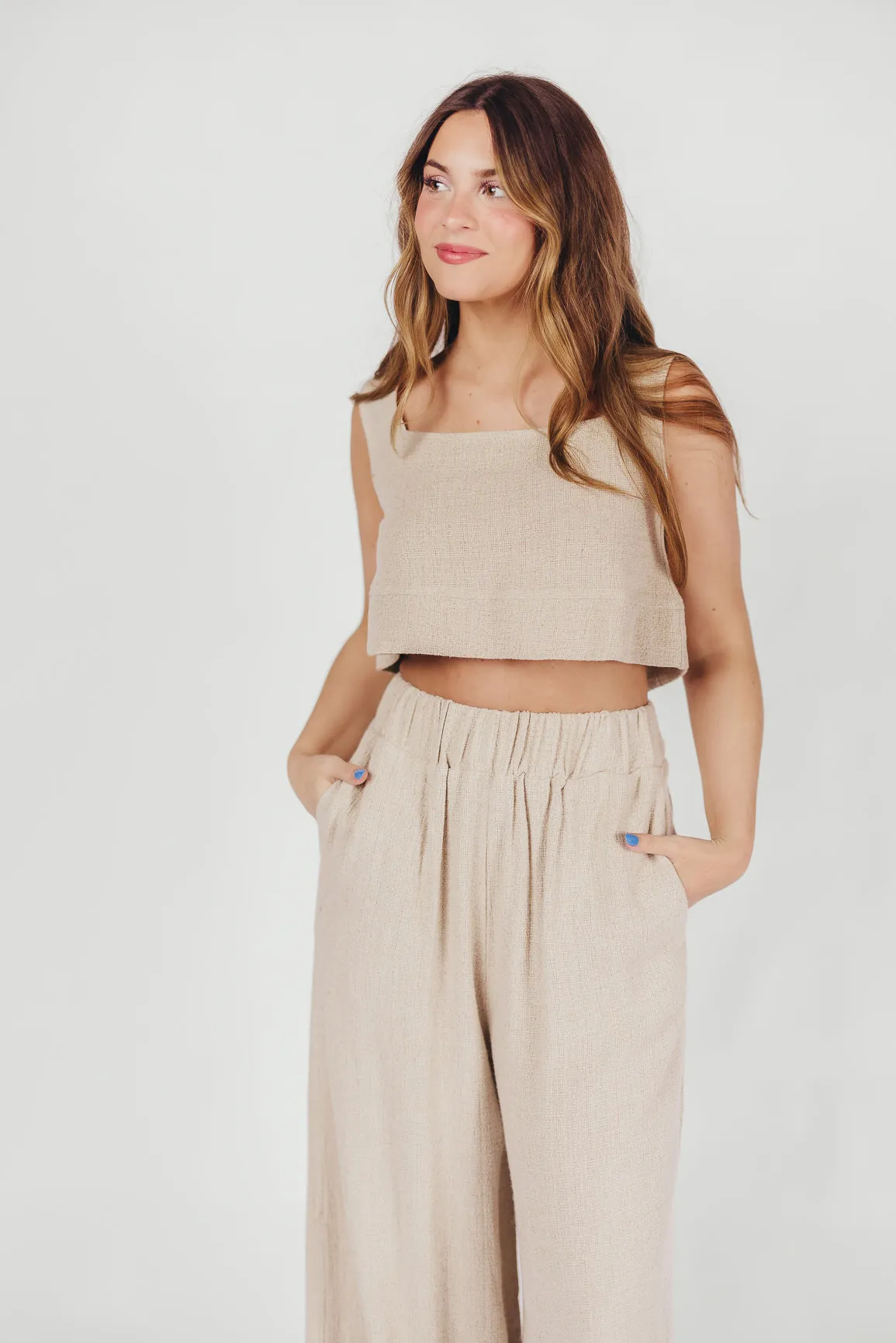 Christy Linen-Blend Sleeveless Cropped Top in Sand