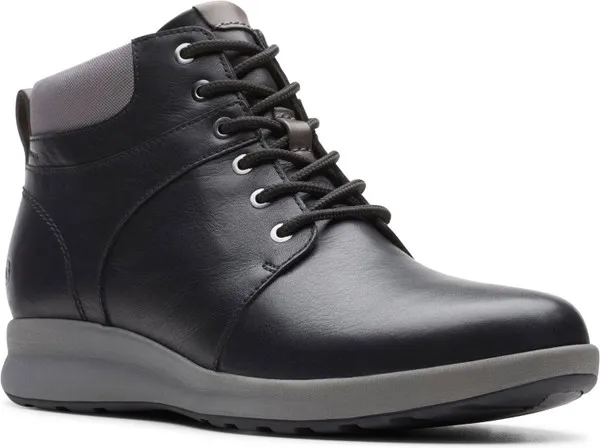 Clarks Unstructured Women's Un Adorn Walk