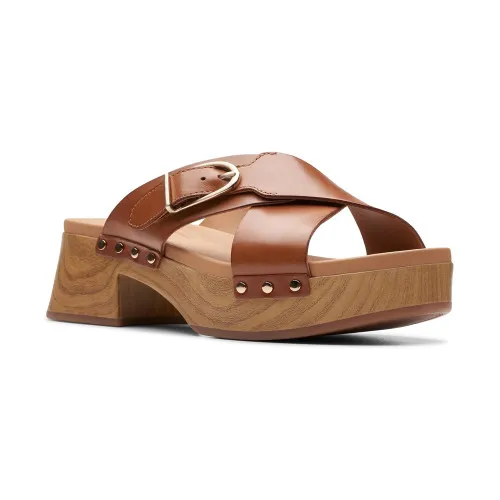 Clarks Women's Sivanne Walk Sandal Tan