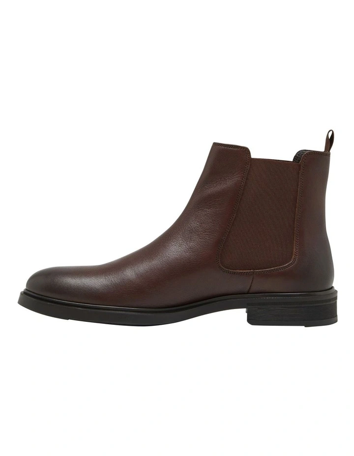 Connor Chelsea Boot in Whiskey