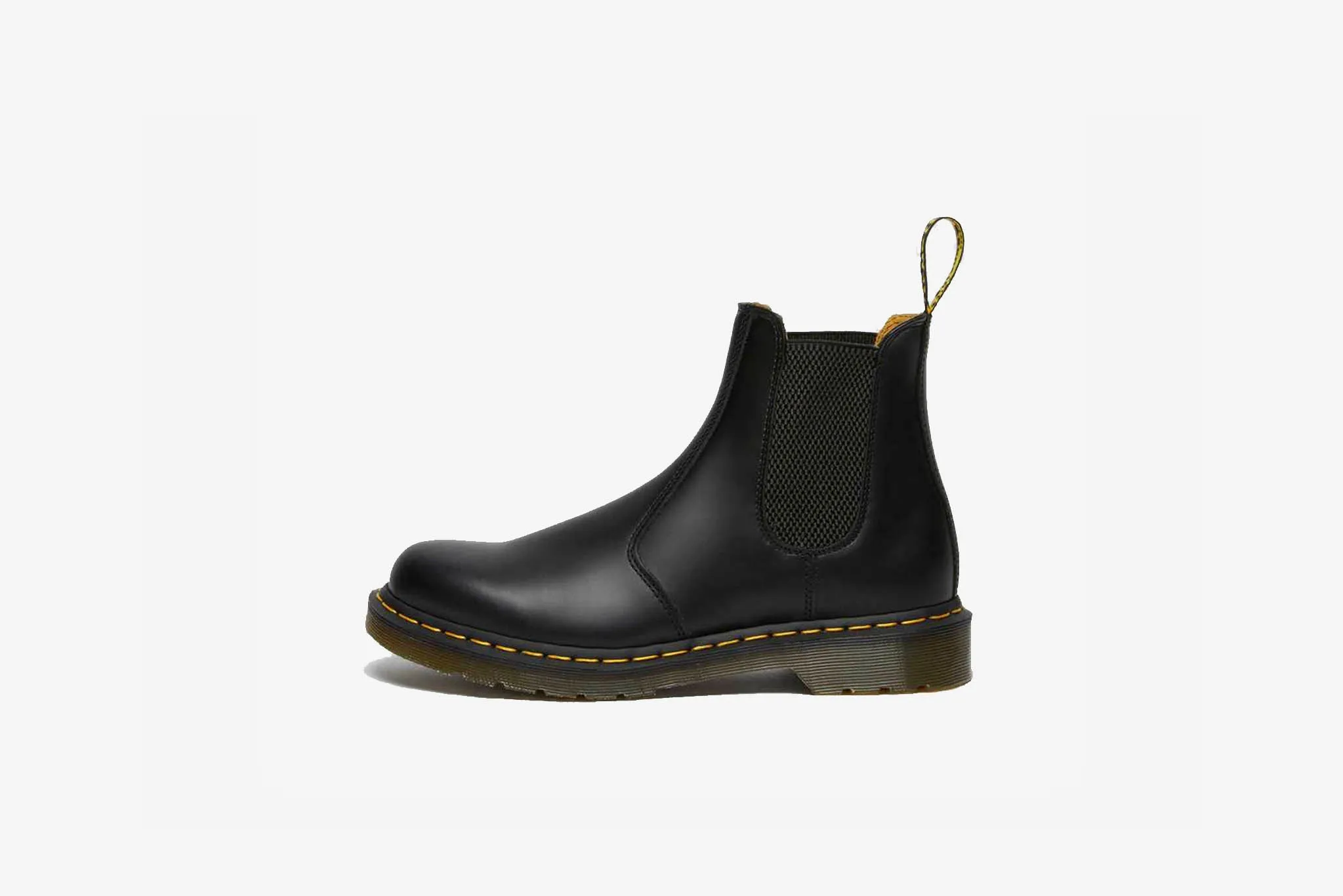 Dr. Martens 2976 Yellow Stitch Smooth Leather Chelsea Boot M - Black