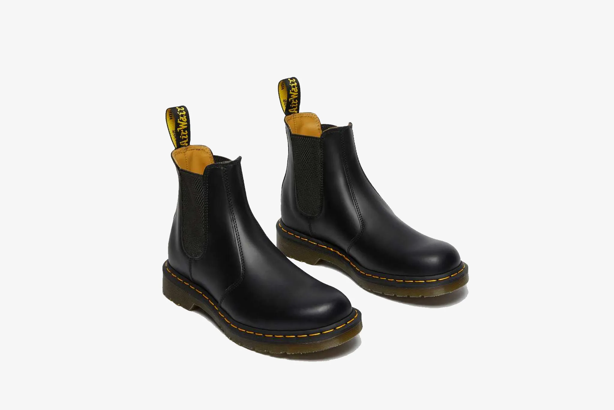 Dr. Martens 2976 Yellow Stitch Smooth Leather Chelsea Boot M - Black