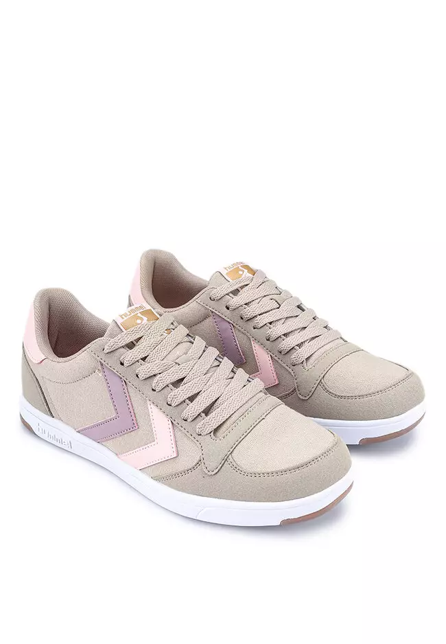 Hummel Stadil Light Canvas Court Style Trainers