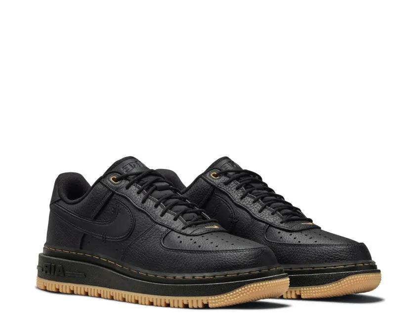 Nike Air Force 1 LUXE