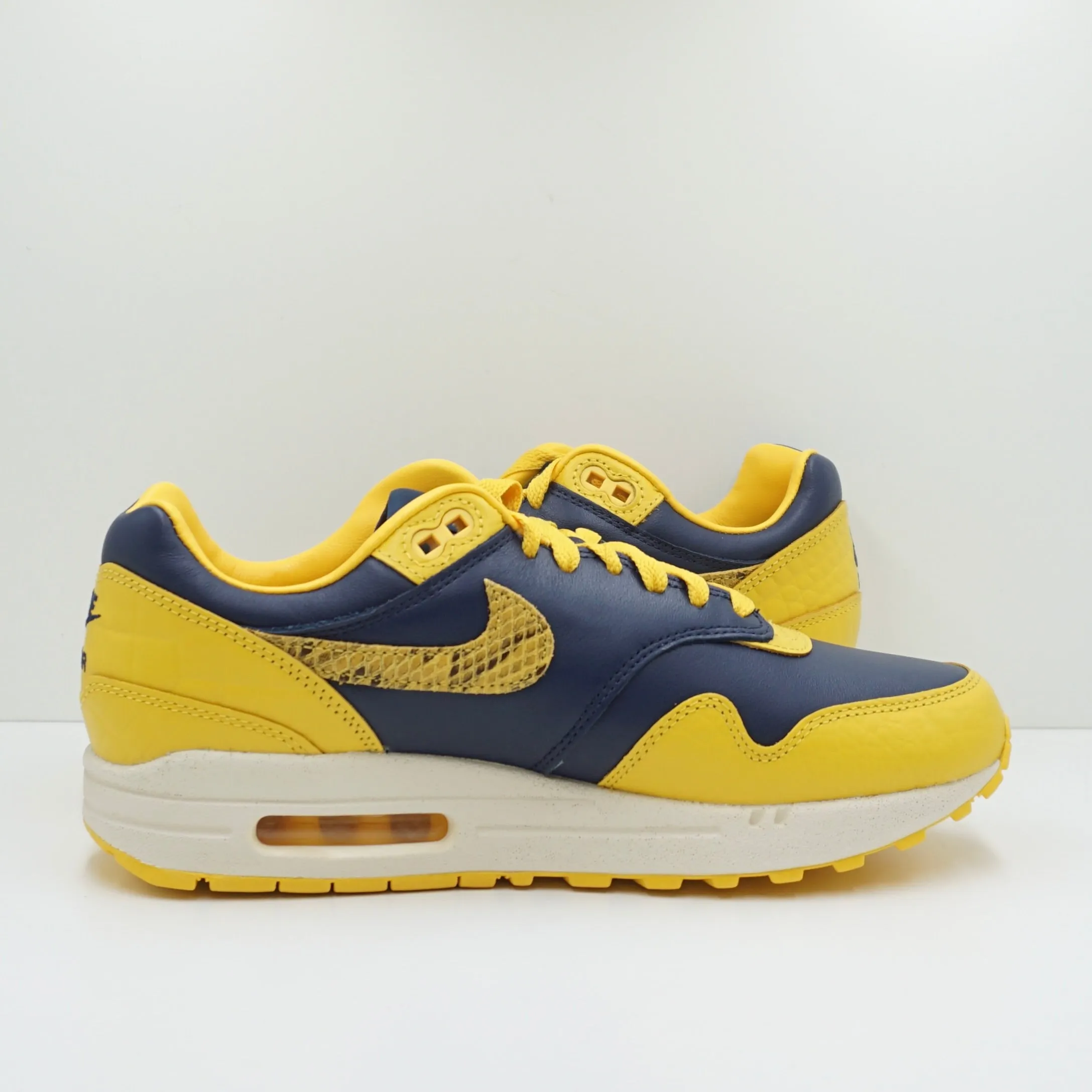 Nike Air Max 1 CO.JP Michigan Head to Head (W)