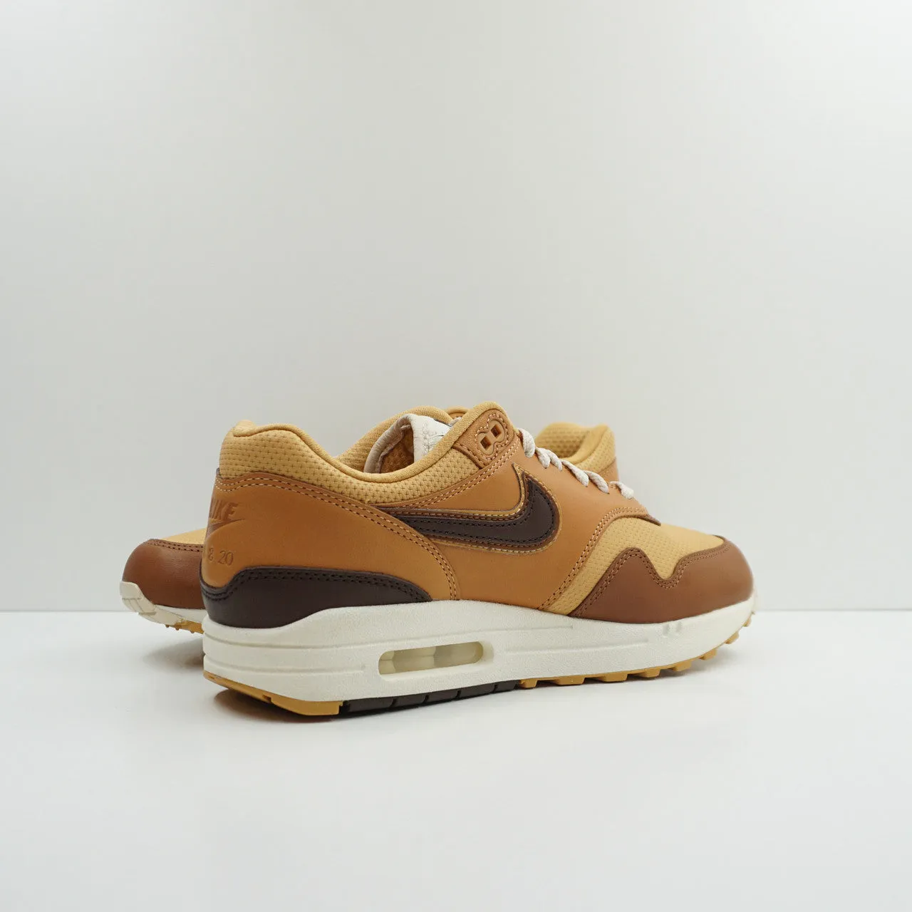 Nike Air Max 1 SNKRS Day Brown