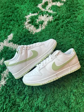 Nike Dunk Low “Honeydew”