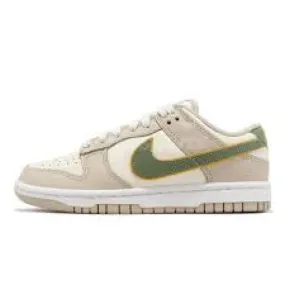 Nike Dunk Low Pale Ivory OIL GREEN WMNS