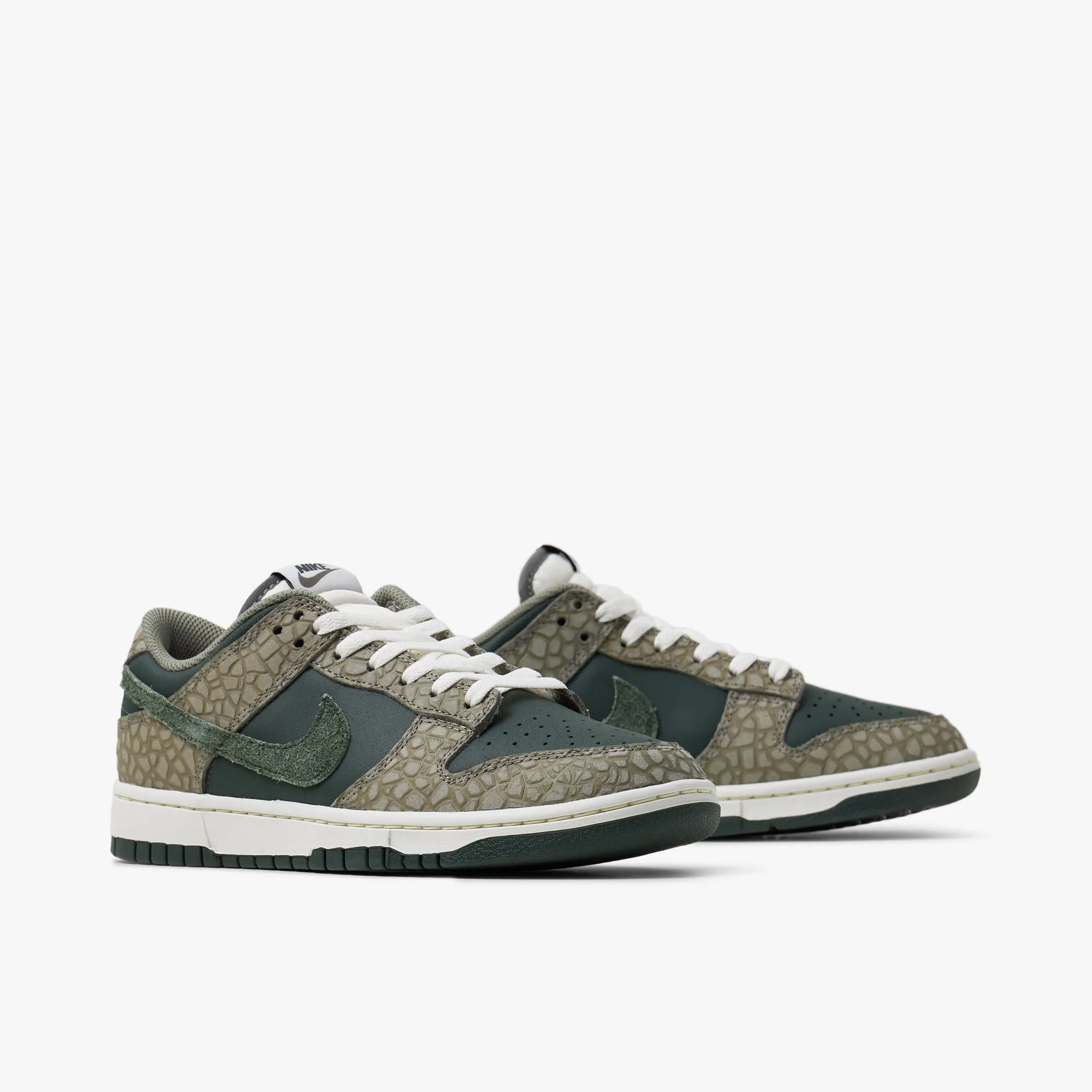 Nike Dunk Low PRM Dark Stucco / Vintage Green - Summit White