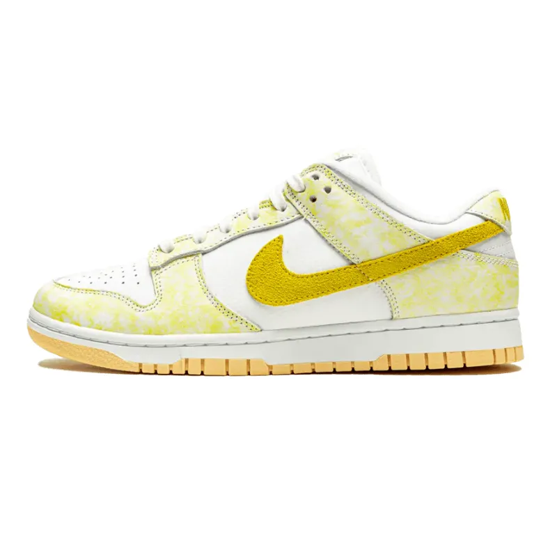 Nike Dunk Low Strike Yellow (W)