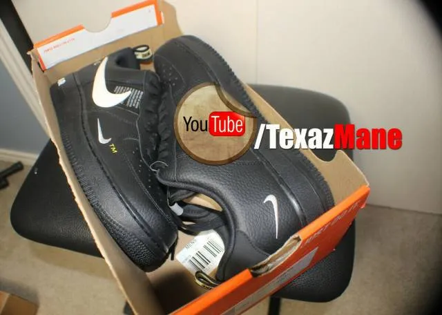 Nike men?s air force 1 size 9 utility low - black sample