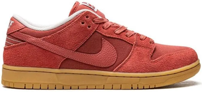 Nike SB Dunk Low 