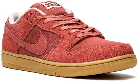 Nike SB Dunk Low 