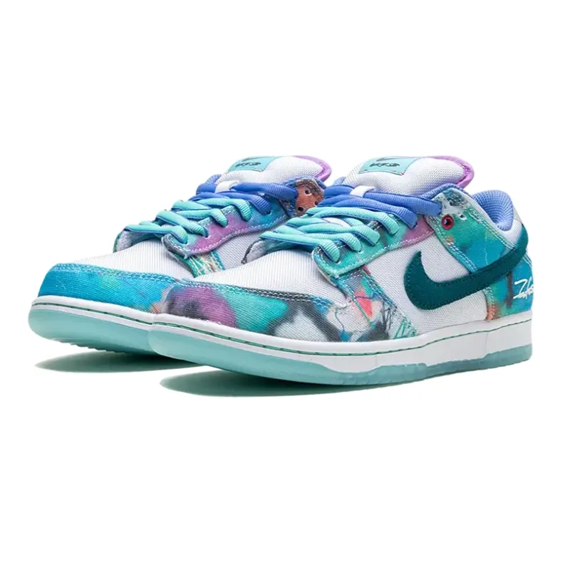 Nike SB Dunk Low Futura Laboratories Bleached Aqua