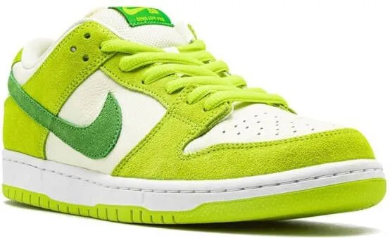 Nike SB Dunk Low Pro 