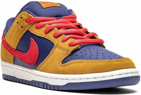 Nike SB Dunk Low Pro 