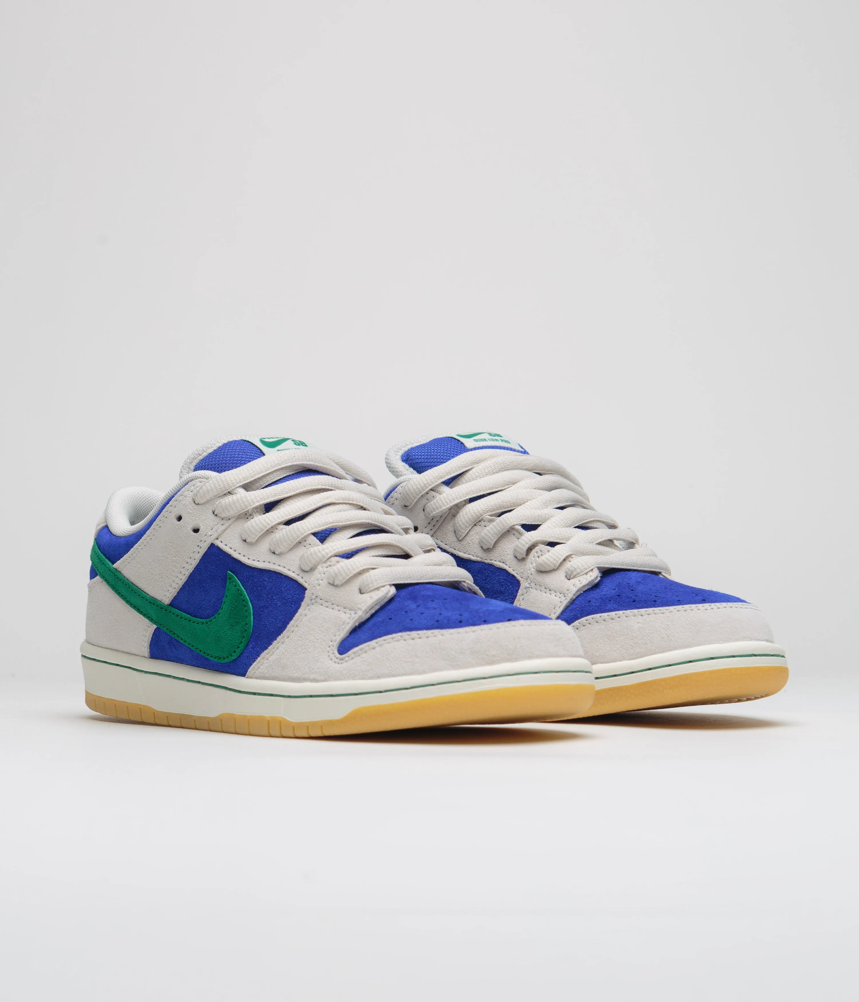 Nike SB Dunk Low Pro Shoes - Phantom / Malachite - Hyper Royal