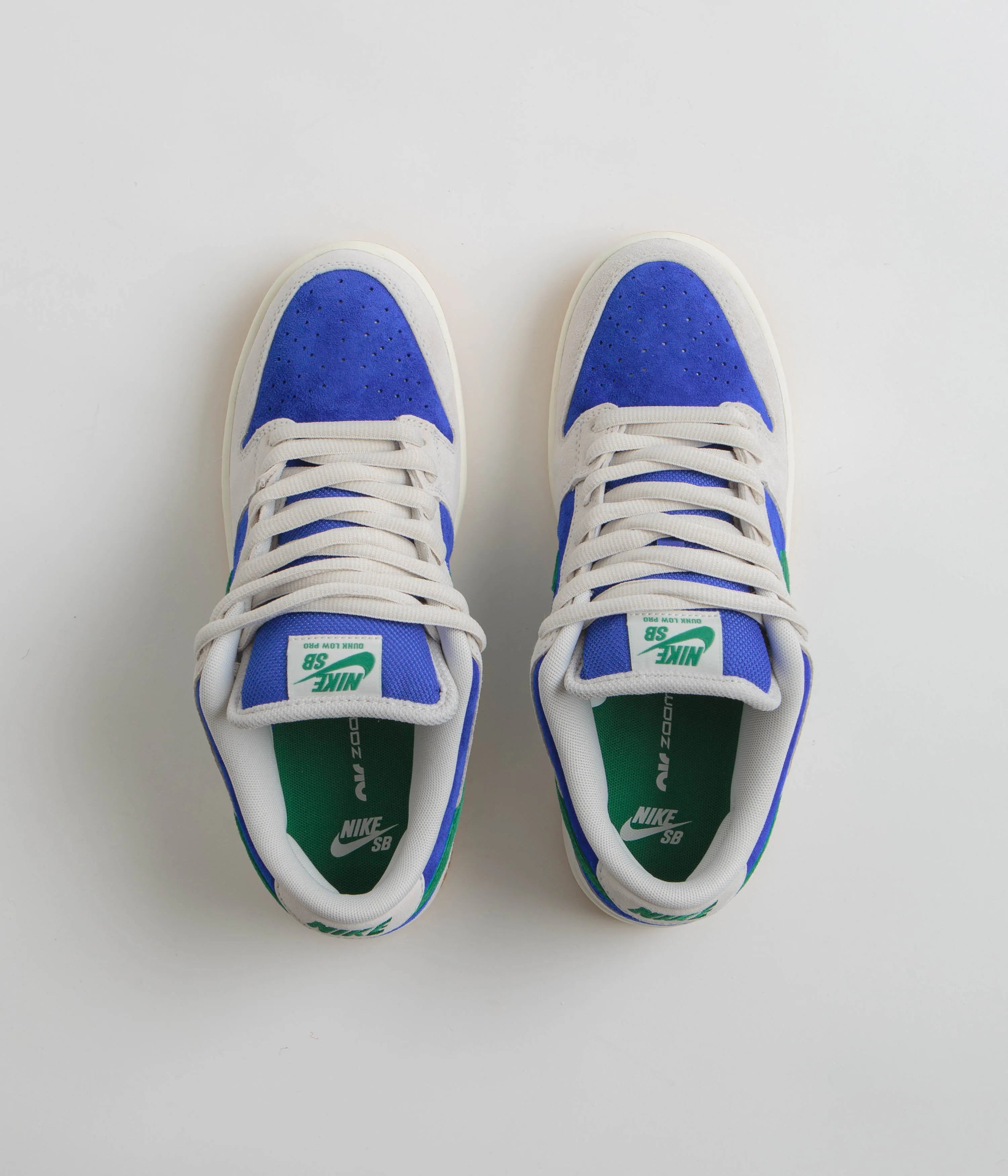 Nike SB Dunk Low Pro Shoes - Phantom / Malachite - Hyper Royal