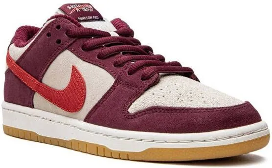 Nike SB Dunk Low 