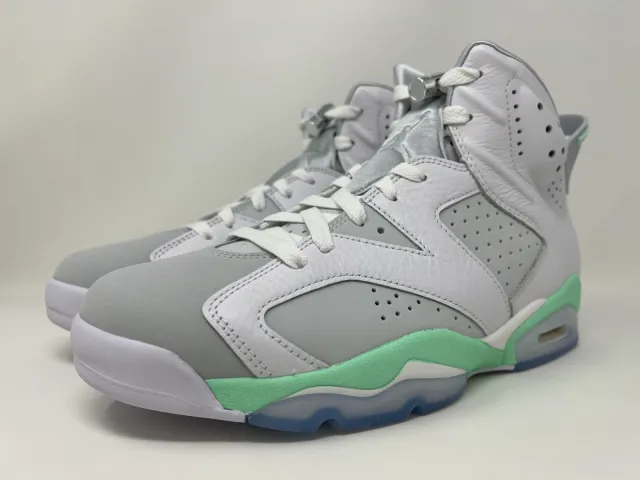 Nike wmns air jordan retro vi 6 mint foam women's size 10 men's 8.5 dq4914-103