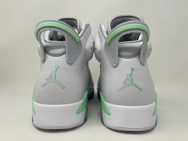 Nike wmns air jordan retro vi 6 mint foam women's size 10 men's 8.5 dq4914-103