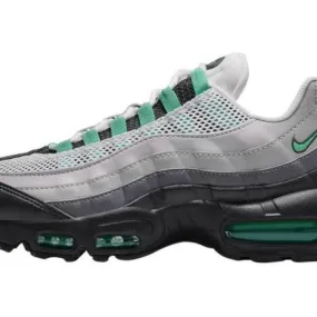 Nike wmns air max 95 stadium green