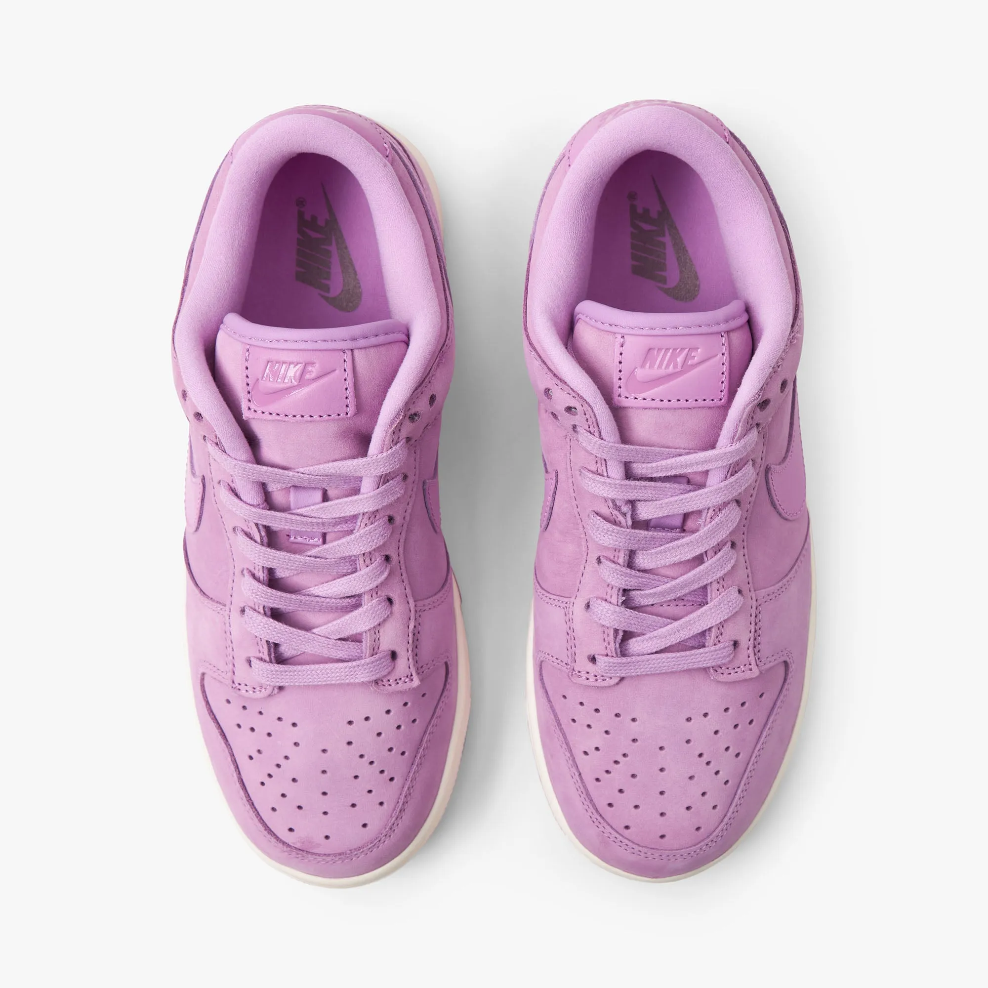 Nike Women's Dunk Low PRM MF / Rush Fuchsia