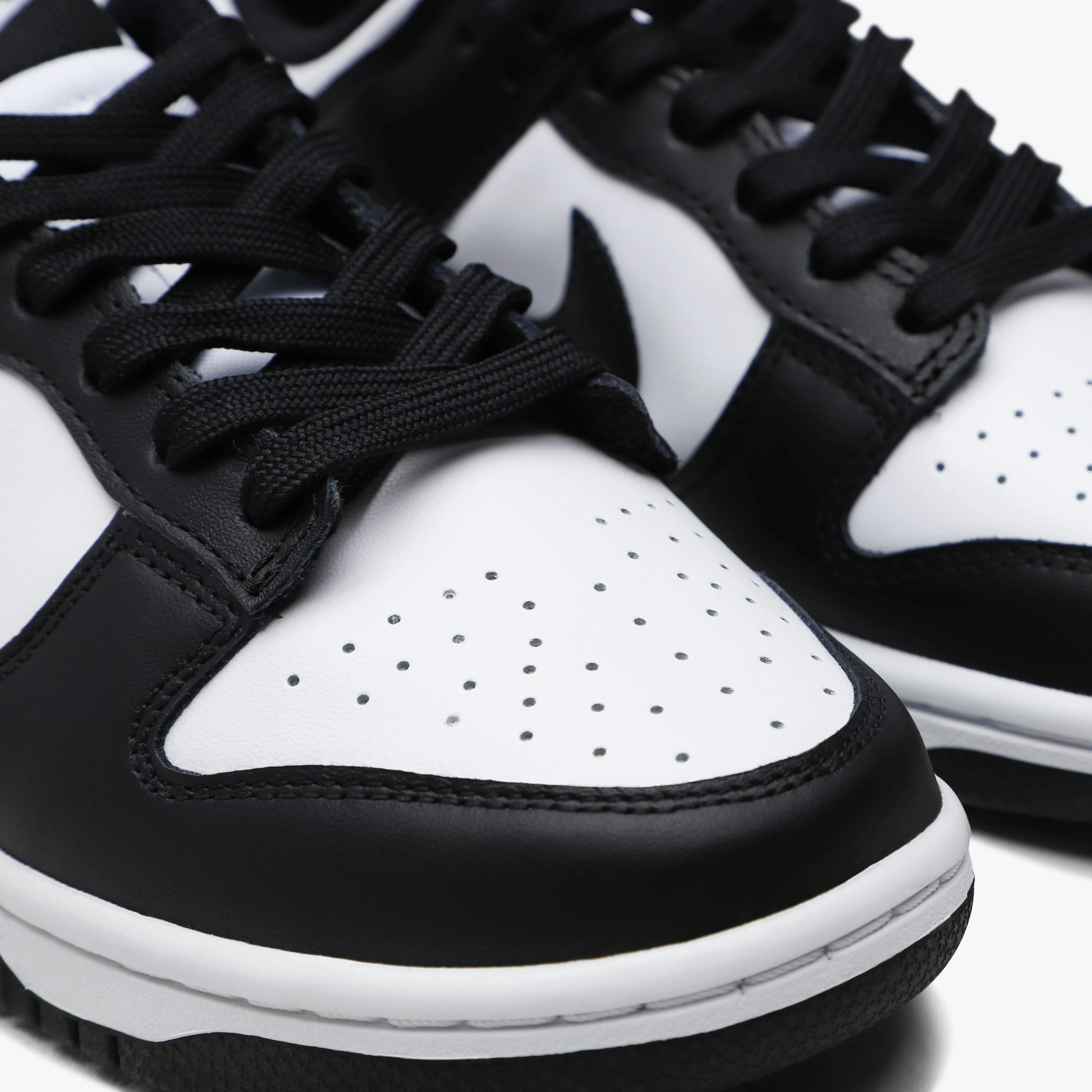 Nike Women's Dunk Low White / Black - White