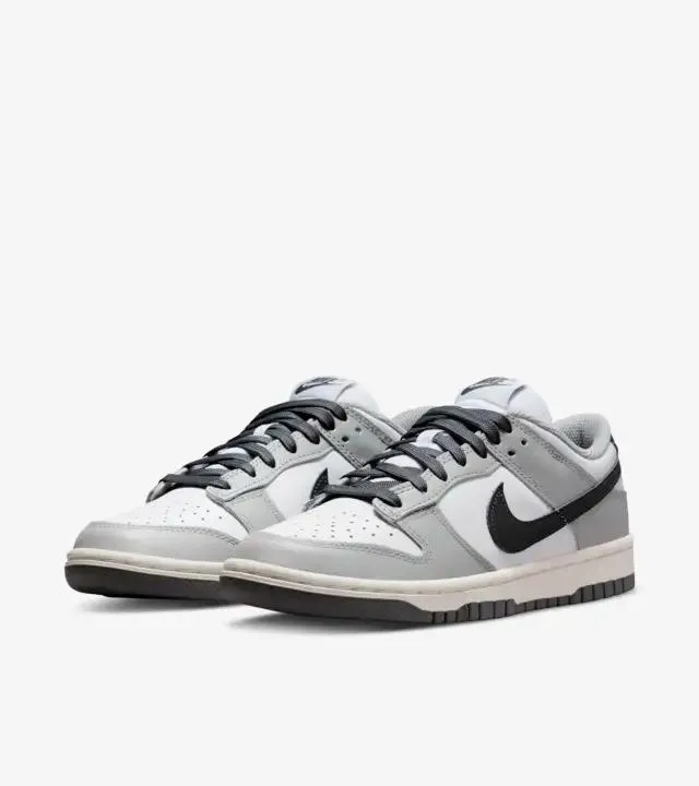 Nike Women's Dunk Low White/Iron Grey-Light Smoke Grey