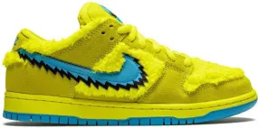 Nike x Grateful Dead SB Dunk Low Green Bear sneakers